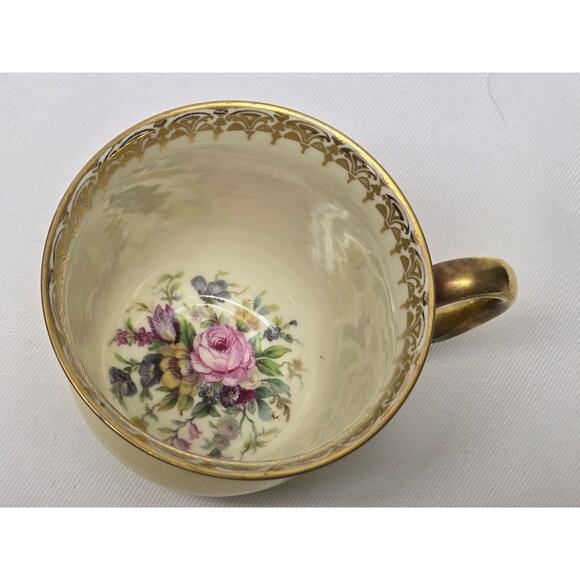 Vintage Continental Bavaria 18 Ivory Gold Trim Floral Pattern Demitasse Tea Cup - Picture 9 of 9